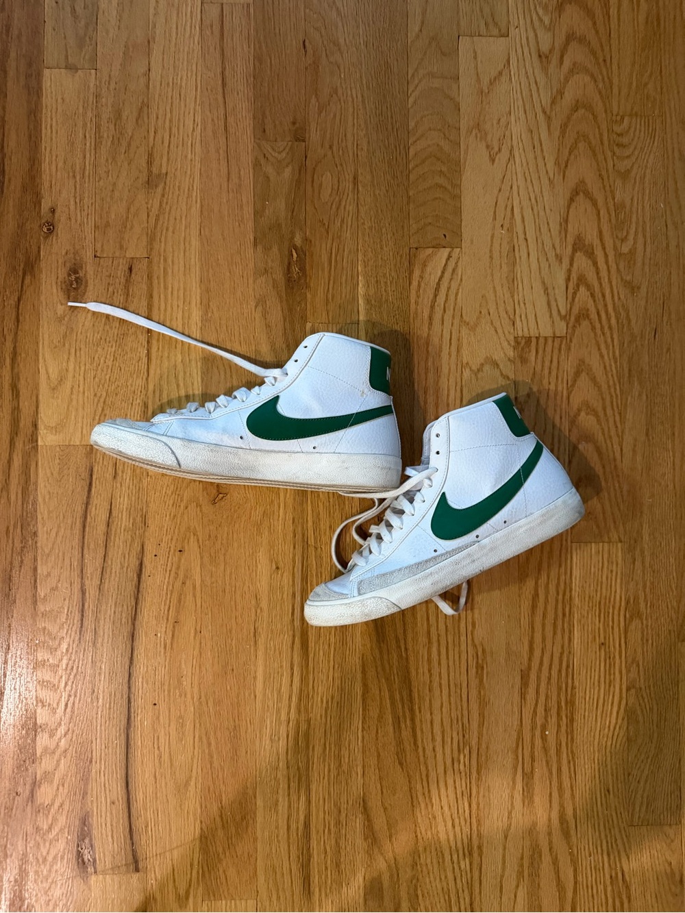 Nike White & Green High-Top Sneakers